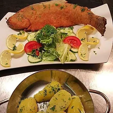 Kuhfelder Hof 3*