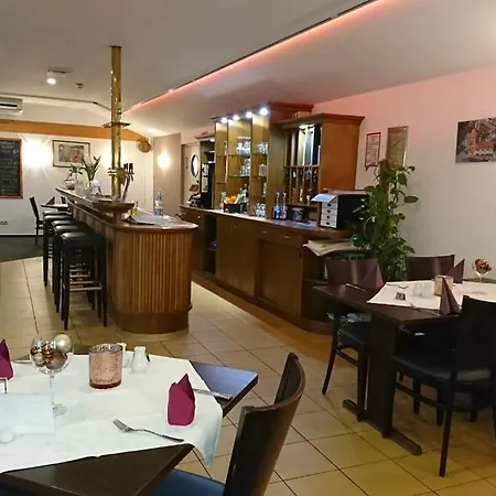 Kuhfelder Hof Отель 3*