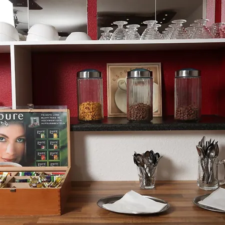 Kuhfelder Hof Hotel 3*