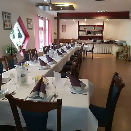 Kuhfelder Hof Hotel 3*