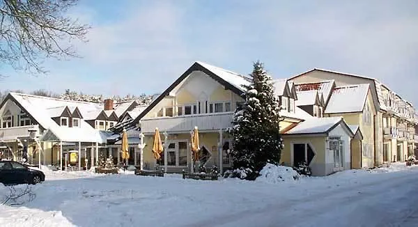 Hotel Kuhfelder Hof 3*