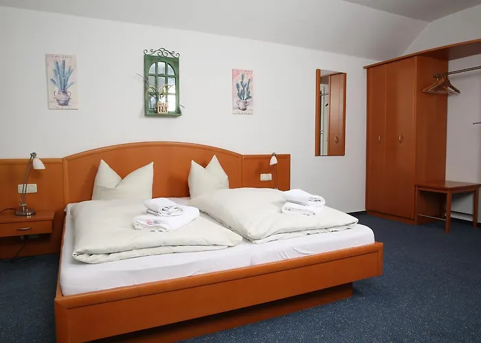 Kuhfelder Hof Hotel 3*